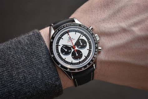 Omega Speedmaster pulsometer